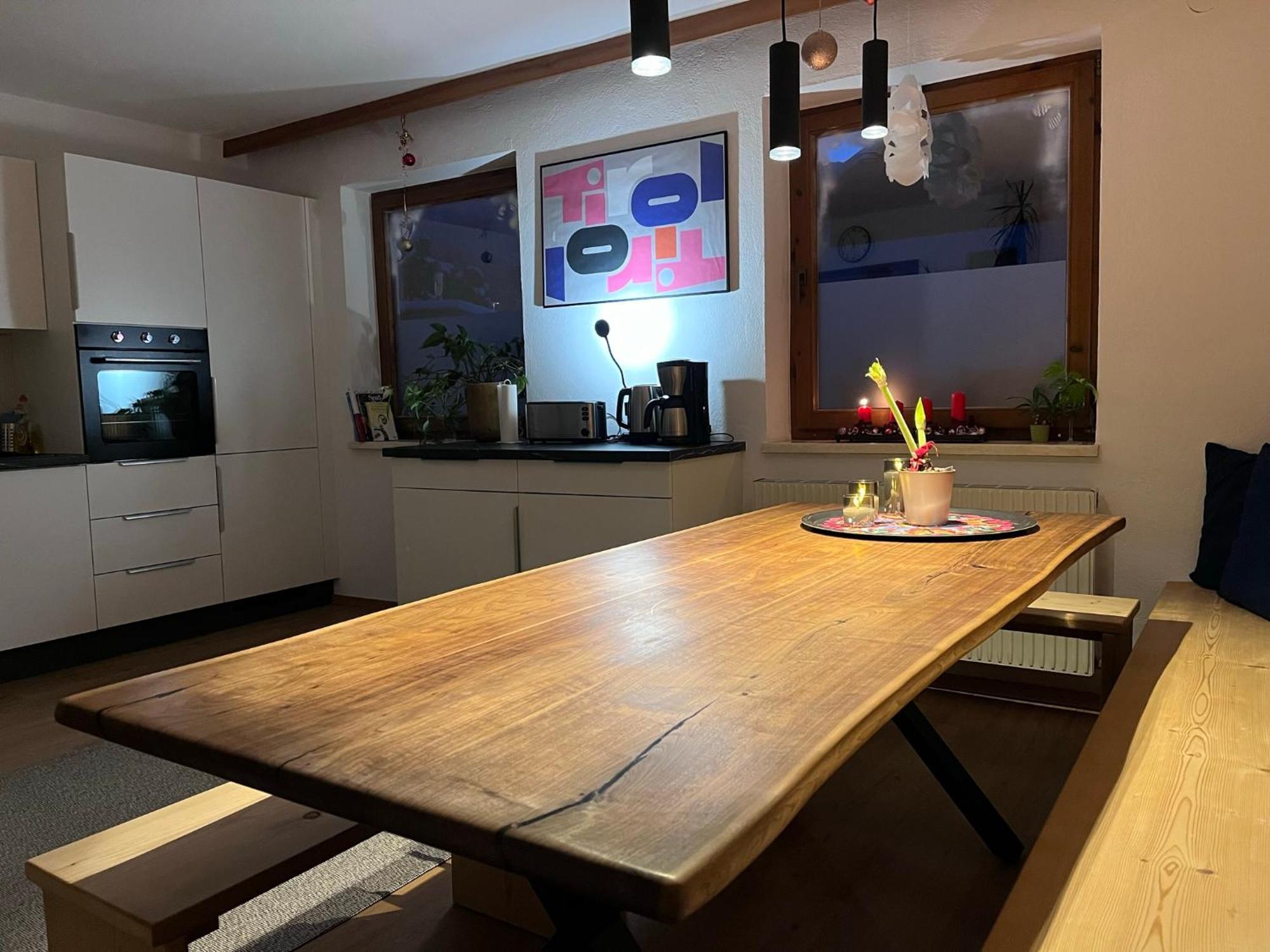 Haus Alberto - Haus Mit 2 Ferienwohnungen Ötztal-Bahnhof Esterno foto